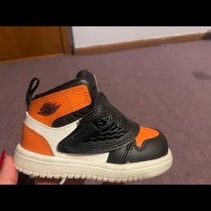 Nike JORDANS(toddler)